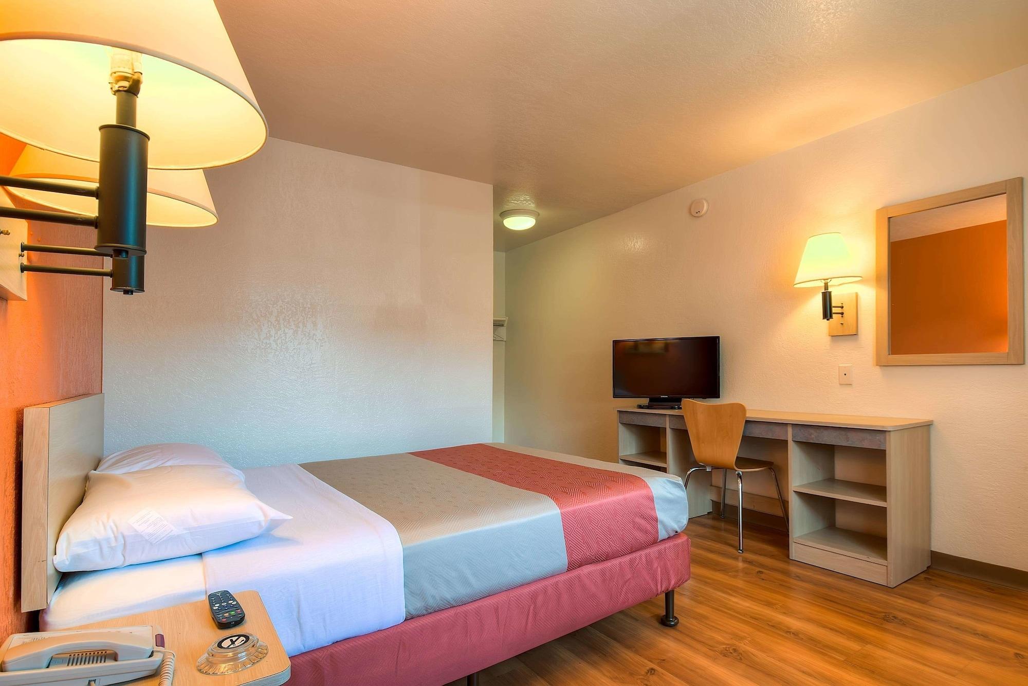 Motel 6-Westminster, Ca - South - Long Beach Area 외부 사진