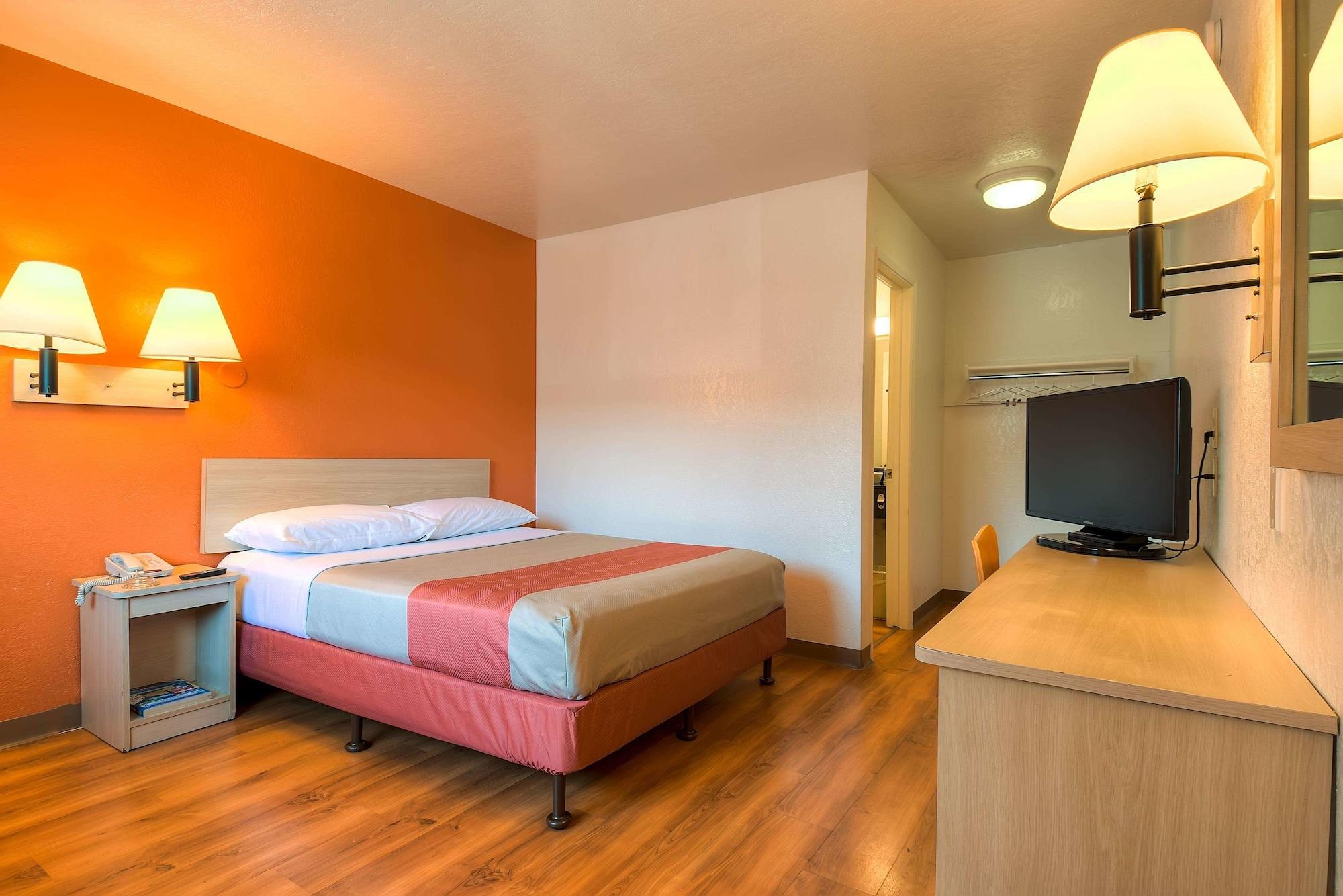 Motel 6-Westminster, Ca - South - Long Beach Area 외부 사진