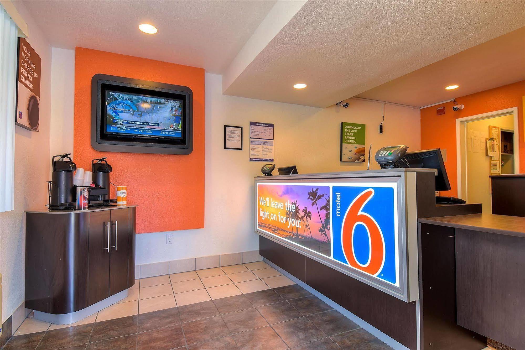 Motel 6-Westminster, Ca - South - Long Beach Area 외부 사진