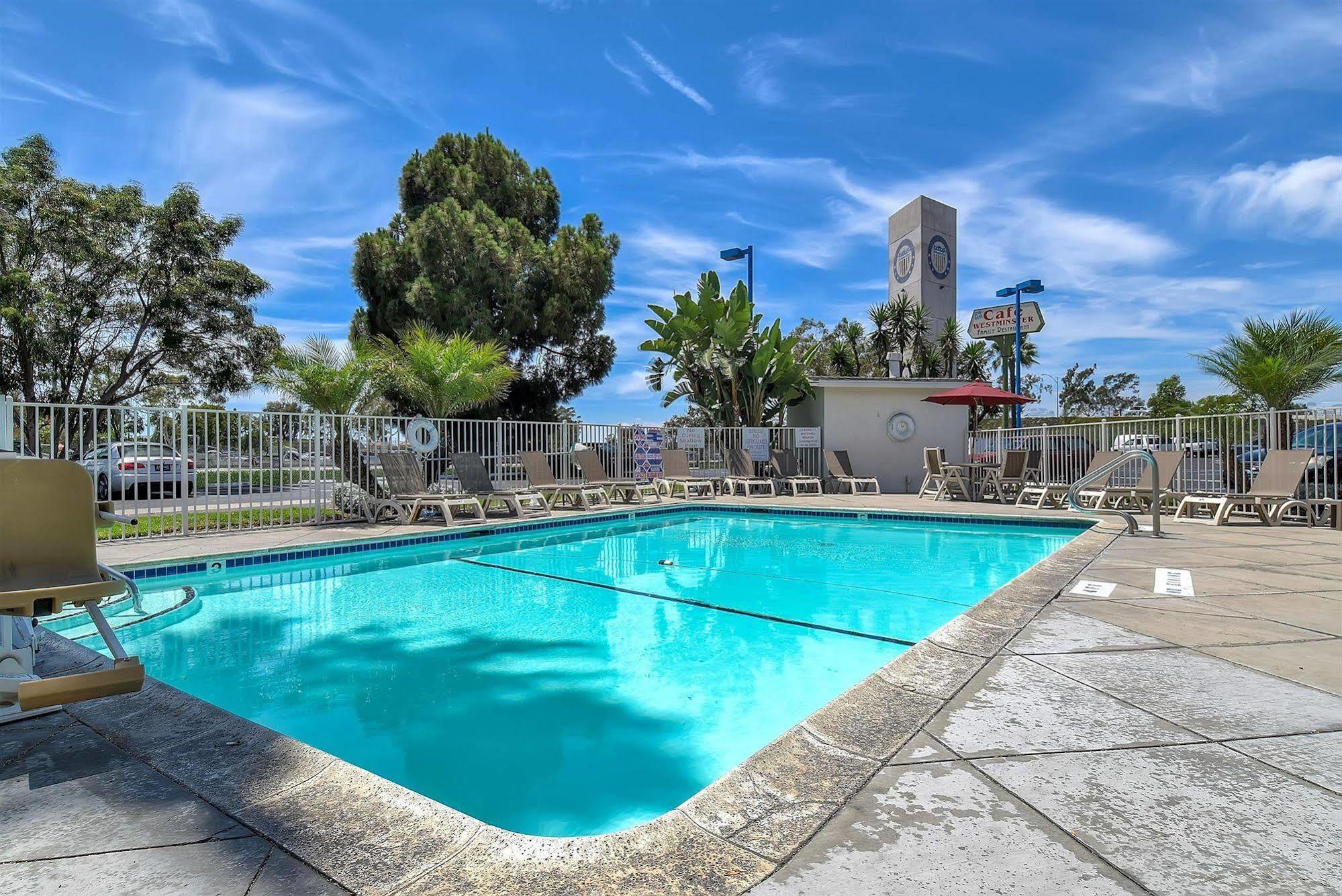 Motel 6-Westminster, Ca - South - Long Beach Area 외부 사진